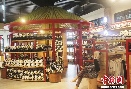 �D��±����쉯�����O(sh��)Ӌ(j��)�ļo(j��)��Ʒչʾ�_(t��i)���������� �z