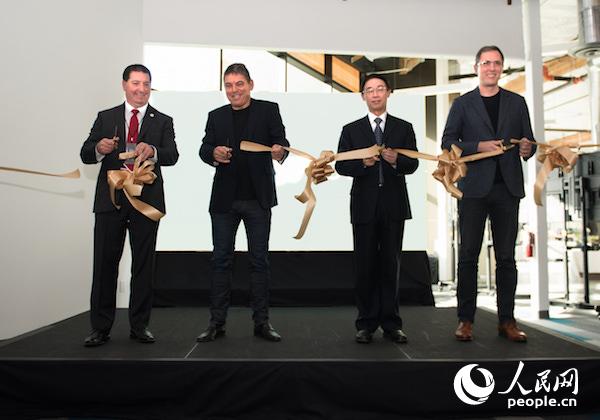 ���v��(chu��ng)ʼ�ˮ�����������������ף���һ�����Ї�(gu��)�v�f��ɽ�����I(l��ng)�����£��Ҷ���������(gu��)���ݱ��h�T����ɭ����v�����������ü�����