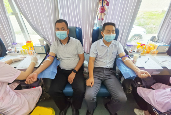 旬陽縣紅軍鎮(zhèn)開展“學(xué)黨史、辦實(shí)事”愛心獻(xiàn)血 活動(dòng)